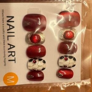 Crimson Mirage Nail Set – Pre-Designed‎ Press-On Glam